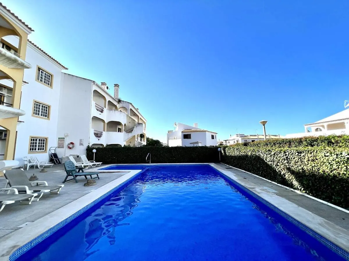 Apartment Quarteira Classic 1 With Pool By Homing