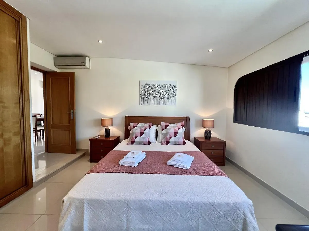 Quarteira Classic 1 With Pool By Homing Apartment